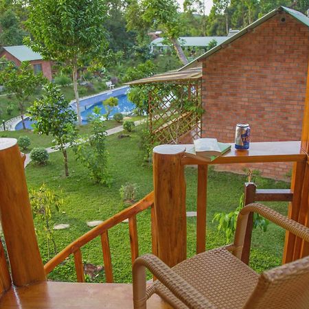 Отель Phu Quoc Valley Sen Bungalow Экстерьер фото