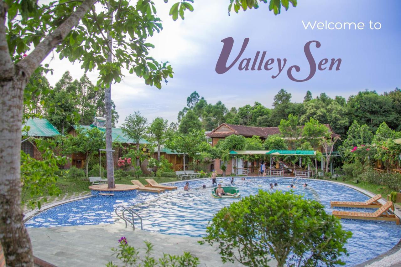 Отель Phu Quoc Valley Sen Bungalow Экстерьер фото